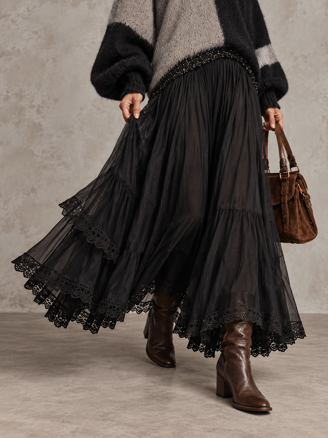 Elegant V-neck Knit And Lace Color-block Panel Maxi Dress