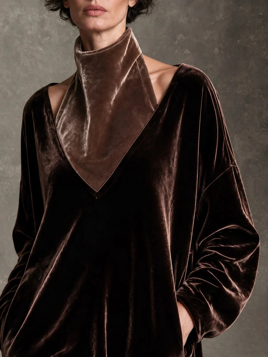 Loose Turtleneck Velet Maxi Dress