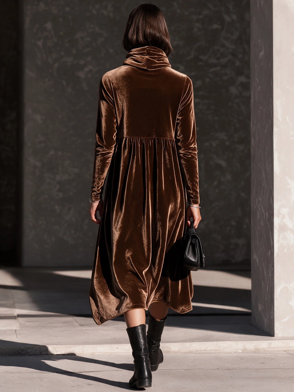 Elegant Loose-Fit Velvet Midi Dress
