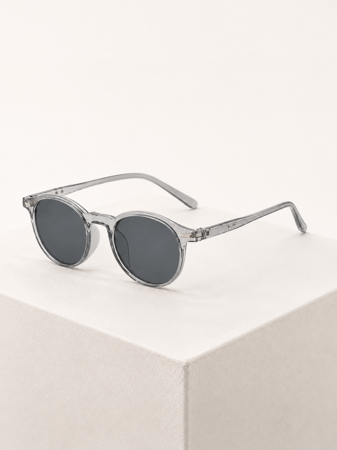 Retro Round-Frame Transparent Sunglasses