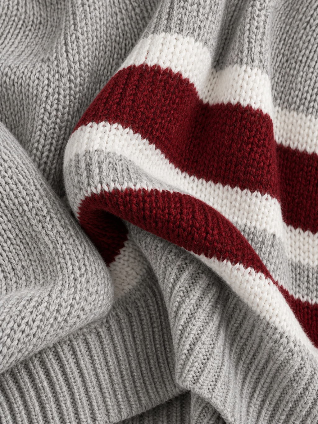 Contrast Stripe Casual Round Neck Pullover Sweater