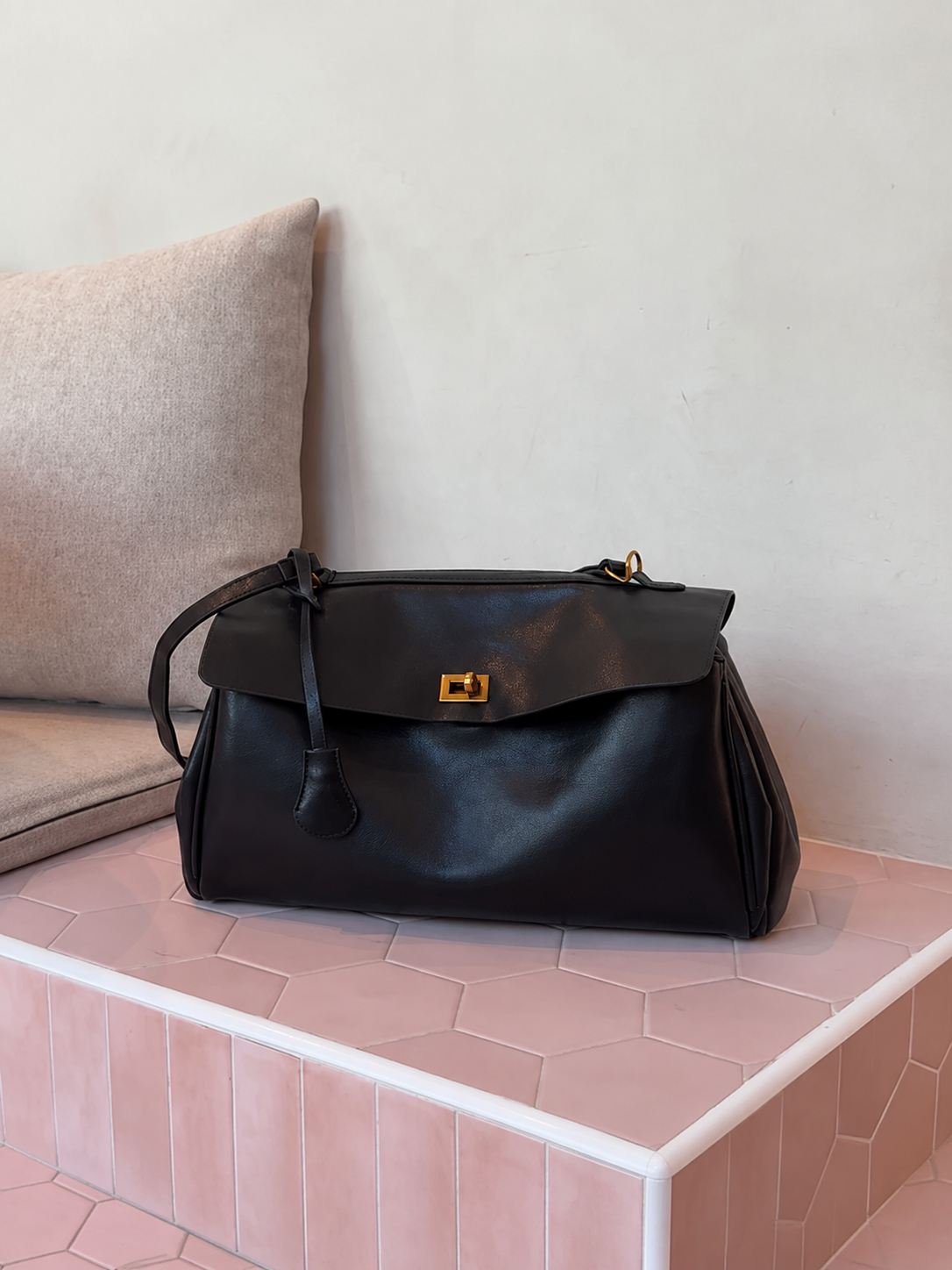 Vintage Classic Leather Handbag