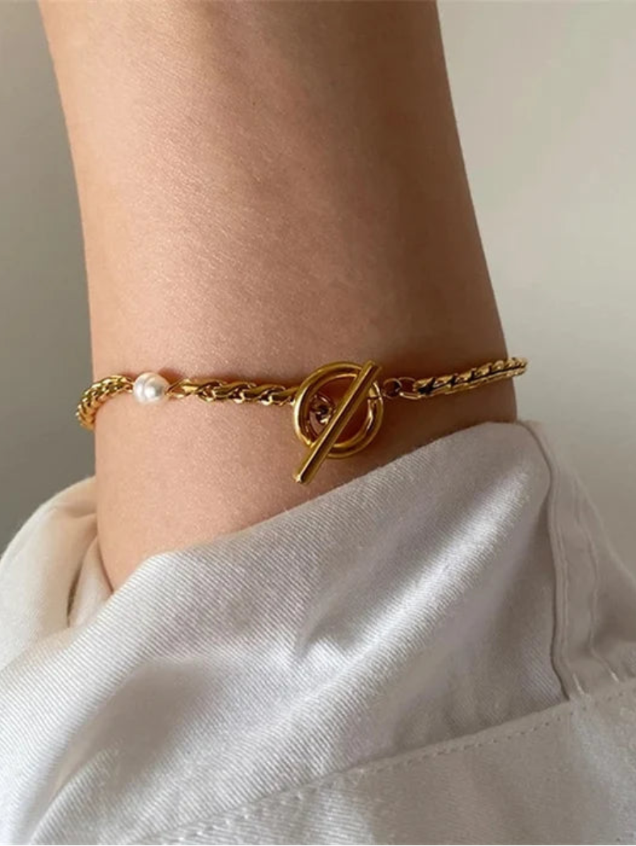 Irregular Pearl Bracelet